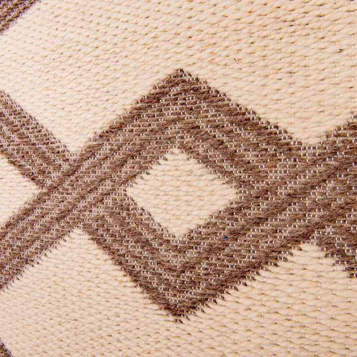 Alfombra Lana Natural con Rombos - 160 x 230 cm en Natural – Material: Lana - Alfombras, Uruguay | Berna home, vista 2