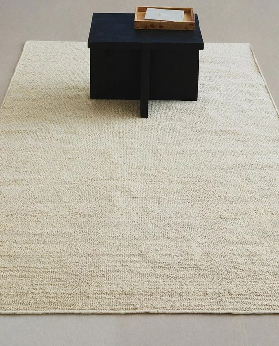 ALFOMBRA LANA ONDAS - Alfombras, Uruguay | Zara Home