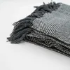 Manta Praga - Gris en Gris - Textiles, Uruguay | Indian, vista 2 de 4