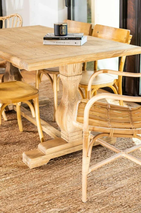 MESA COMEDOR DE OLMO ISABEL - 1.60 X 0.90 MTS en Madera natural - Mesas de comedor, Uruguay | La Iberica, vista 10