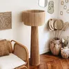 Luminaria de Pie Bukano Wood en Madera natural - Lámparas de pie, Uruguay | Serlux, vista 2 de 8