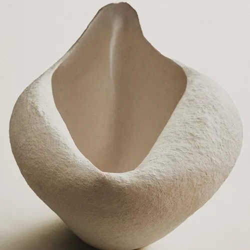 JARRÓN PAPEL MACHÉ - Jarrones, Uruguay | Zara Home