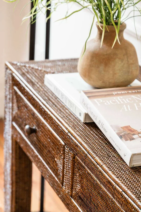 CONSOLA DE RATTAN - 1.50 X 0.40 MTS en Marrón - Bibliotecas, Uruguay | La Iberica, vista 2