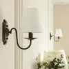 Aplique De Pared Elegante En Forma De U Para Dormitorio - Iluminarás - Lámparas de mesa, Uruguay | Iluminaras, vista 4 de 6