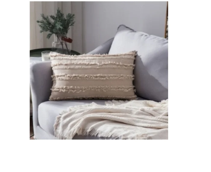 Almohadón con aplique Beige en Beige - Textiles, Uruguay | Finkel