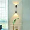 Luminaria Aplique de pared mediano Negro - Iluminación, Uruguay | Decotech, vista 1 de 4