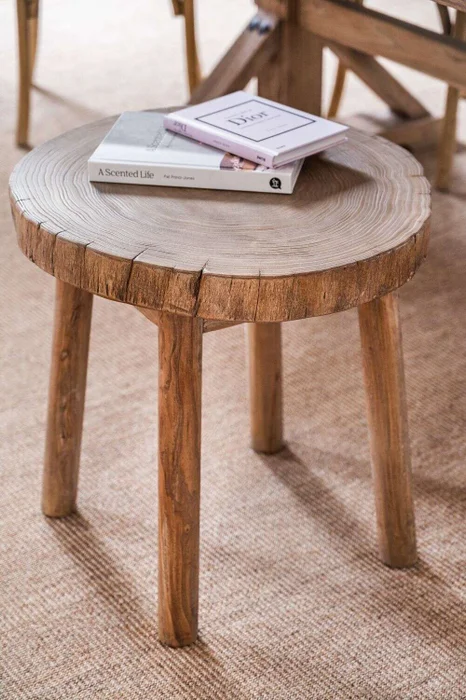 MESA AUXILIAR IRREGULAR TRONCO - OLMO en Madera natural - Mesas de luz, Uruguay | La Iberica, vista 6