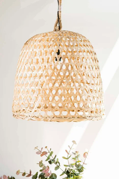 GRAN LAMPARA DE TECHO BLOND - FIBRAS en Madera natural - Lámparas colgantes, Uruguay | La Iberica