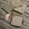 Almohadón de asiento LOMME 38x38x2 gris en Gris - Textiles, Uruguay | JYSK, vista 3 de 4