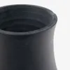 Jarrón Silaia de terracota con acabado negro 30 cm en Gris - Jarrones, Uruguay | Kavehome, vista 3 de 4