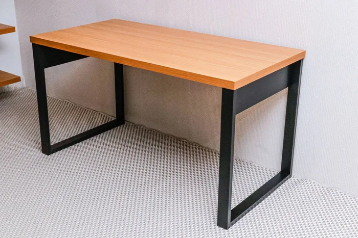 Escritorio Industrial 135cm 100% MDF - Linea Factory en Multicolor - Bibliotecas, Uruguay | Balton, vista 3