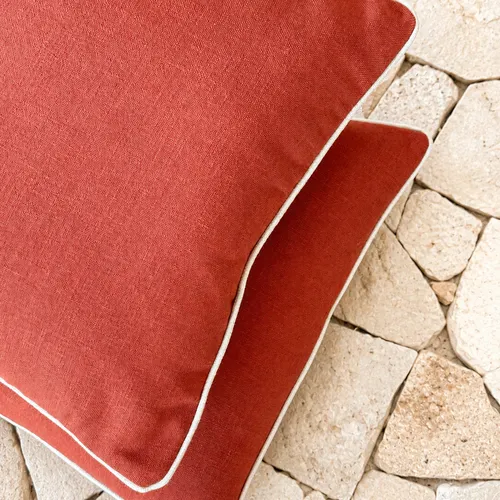 Almohadón Lino con vivo beige - Textiles, Uruguay | Decilo con Alma
