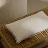 Almohadón Sinet de lino blanco con bordado negro - 30 x 50 cm en Blanco - Textiles, Uruguay | Kavehome, vista 2 de 4