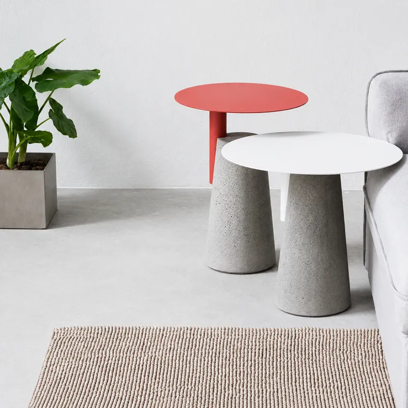 Mesa metal cemento STONE en #FFFFFF - Mesas de living, Uruguay | Simple Deco