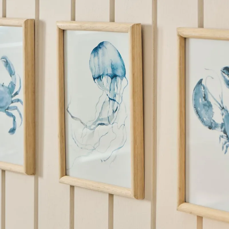 Cuadro Mar - Langosta en Azul, Blanco, Natural - Decoración de pared, Uruguay | Walnut