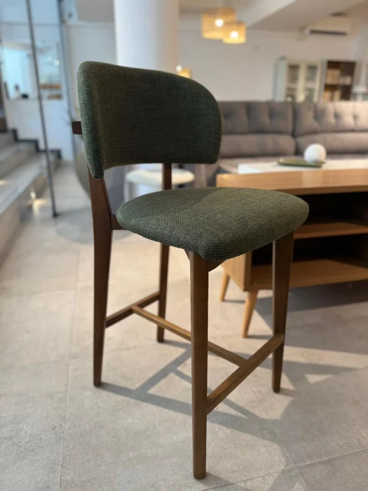 Banqueta Nisia (65cm Altura Asiento) en Verde - Sillas, Uruguay | Casa Brava