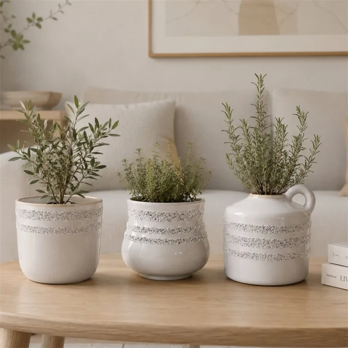 MACETA CERAMICA C/ASA ANILLOS 20X20X19CM BLANCO en Blanco - Macetas, Uruguay | Decohogar, vista 3
