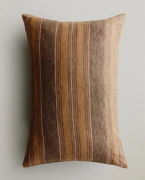 FUNDA COJÍN LINO RAYAS en Multicolor - Textiles, Uruguay | Zara Home