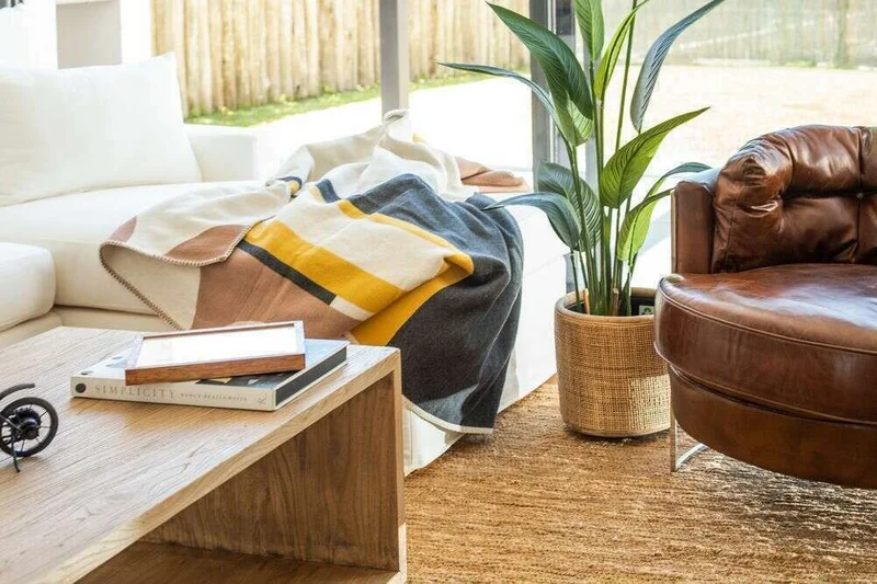 MESA CUBO - 1.20 X 0.65 en Madera natural - Mesas de living, Uruguay | La Iberica, vista 26