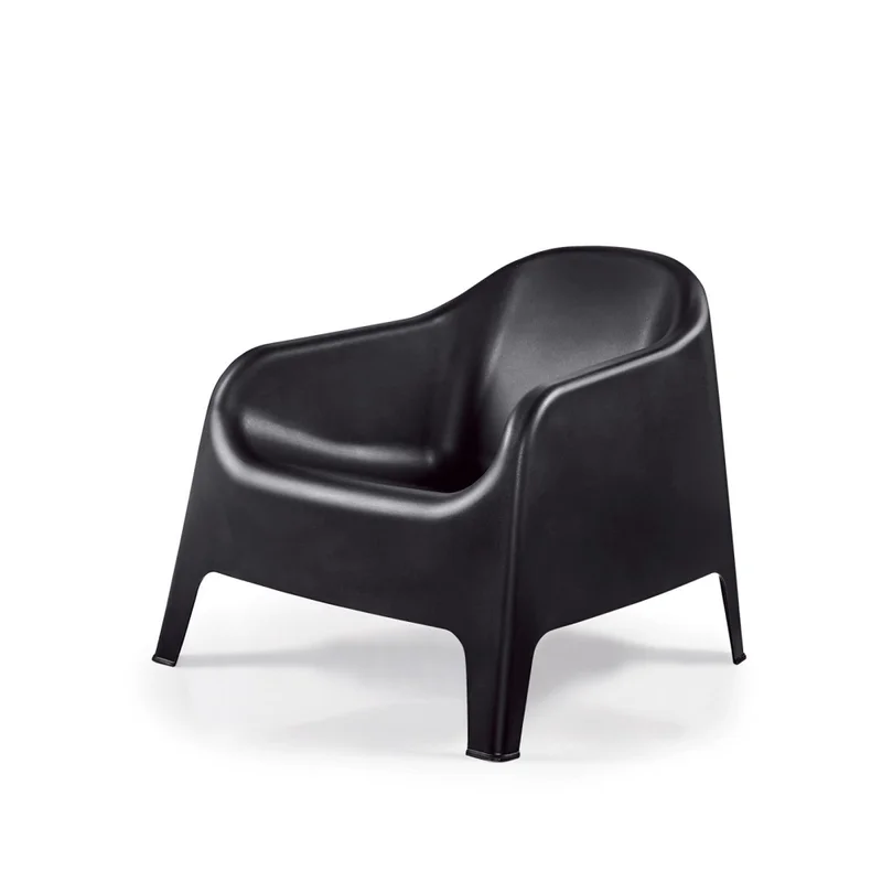 Butaca Exterior Polipropileno Negro Skarpo en Negro - Muebles para el exterior, Uruguay | Divino, vista 3