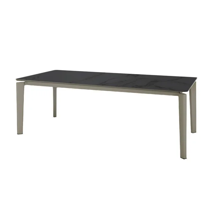 MESA en Marrón - Muebles para el exterior, Uruguay | Vivai