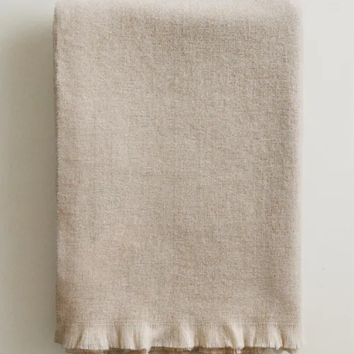 MANTA FLECOS - Textiles, Uruguay | Zara Home