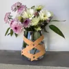 Florero ancho con cuero y clip - Jarrones, Uruguay | Dreams On Time, vista 2 de 35