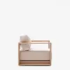 Butaca Ambra de madera maciza de acacia con acabado claro FSC 100% en Beige - Butacas, banquetas y puffs, Uruguay | Kavehome, vista 7 de 10