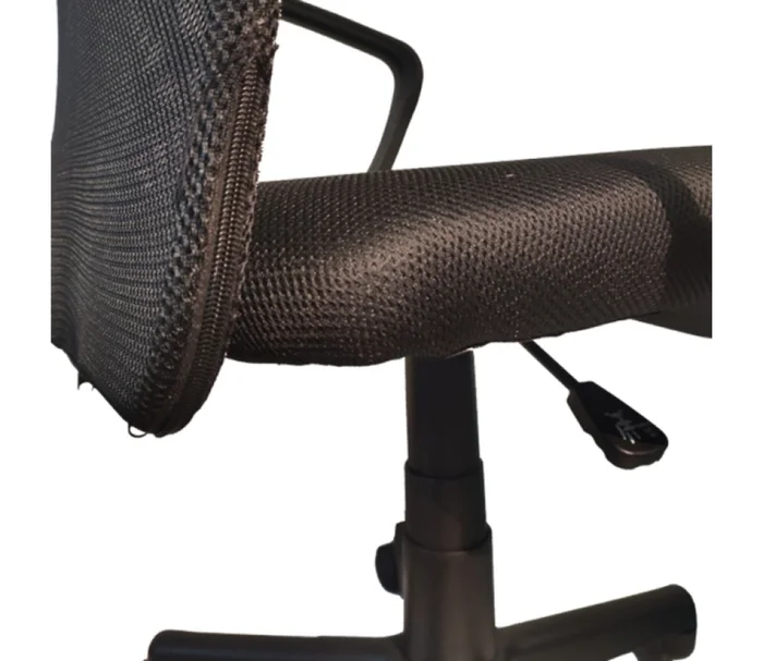 Silla Escritorio Mesh Base Metal Respaldo Bajo en Negro - Escritorios y sillas de escritorio, Uruguay | Albanés, vista 3