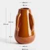 Jarrón Odra de cerámica marrón acabado brillante 25,5 cm en Marrón - Jarrones, Uruguay | Kavehome, vista 6 de 6