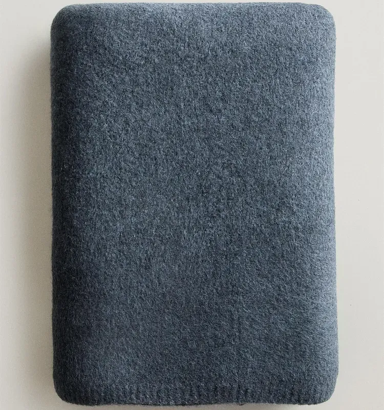 MANTA PUNTO - Textiles, Uruguay | Zara Home