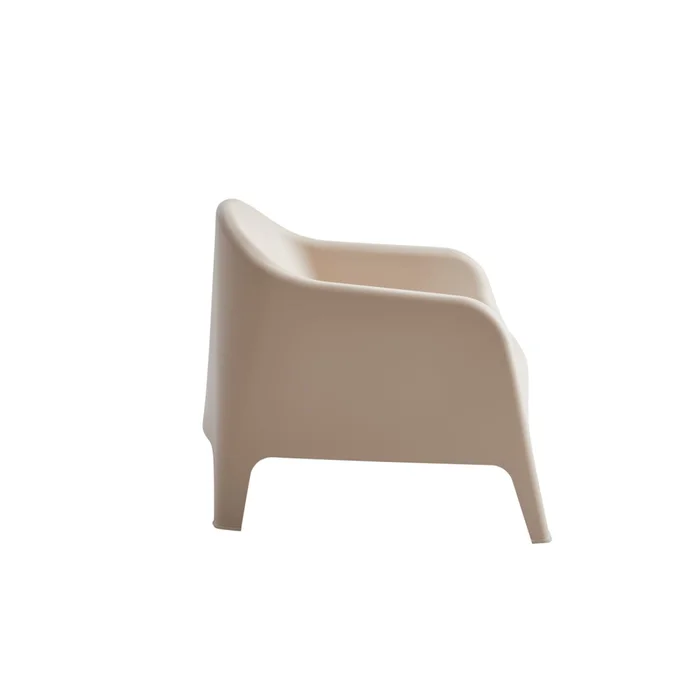 Butaca Exterior Polipropileno Marron Skarpo en Beige - Muebles para el exterior, Uruguay | Divino, vista 3