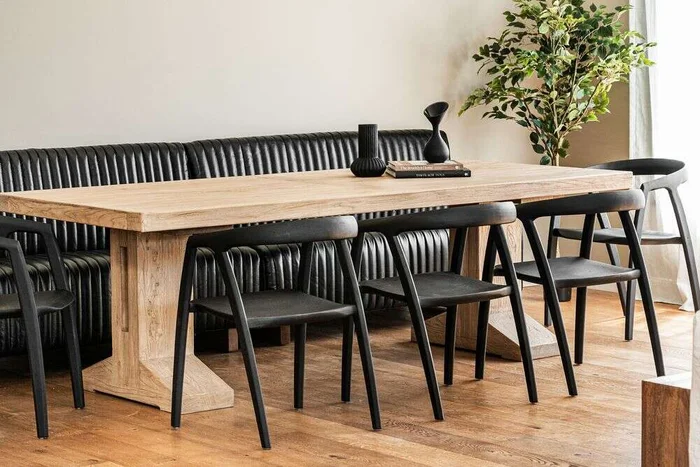 SILLON DE COMEDOR FERRARO - CUERO ITALIANO NEGRO - 1.53 MTS en Negro - Sillones y sofás, Uruguay | La Iberica, vista 13
