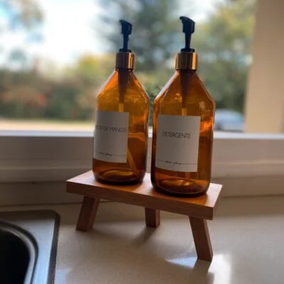 Dispensers + Banco de madera en Marrón - Decoración, Uruguay | Dreams On Time, vista 5