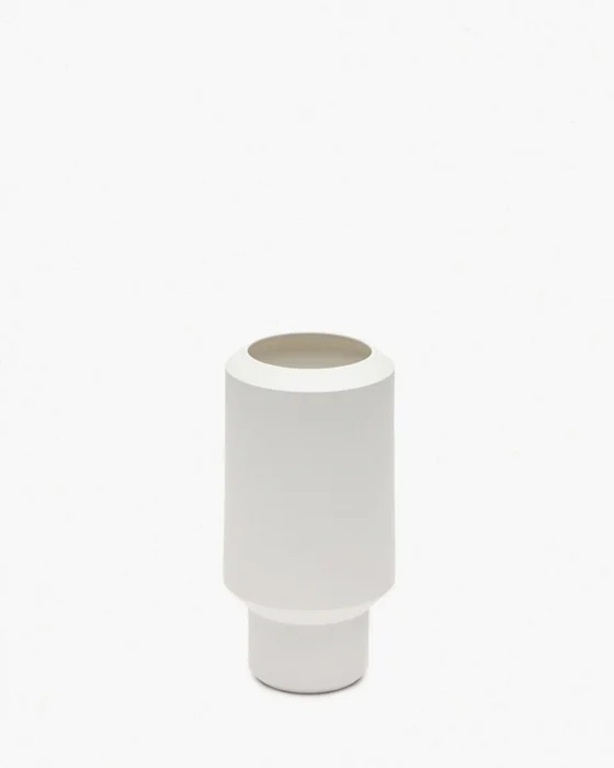 Jarrón Estartit de cerámica blanco - chico 27,5 cm en Blanco - Jarrones, Uruguay | Kavehome