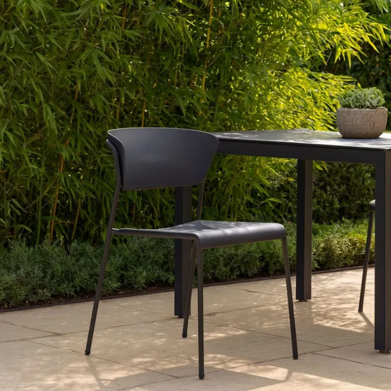 Silla de exterior LISA Gris en Gris - Sillas, Uruguay | Viasono
