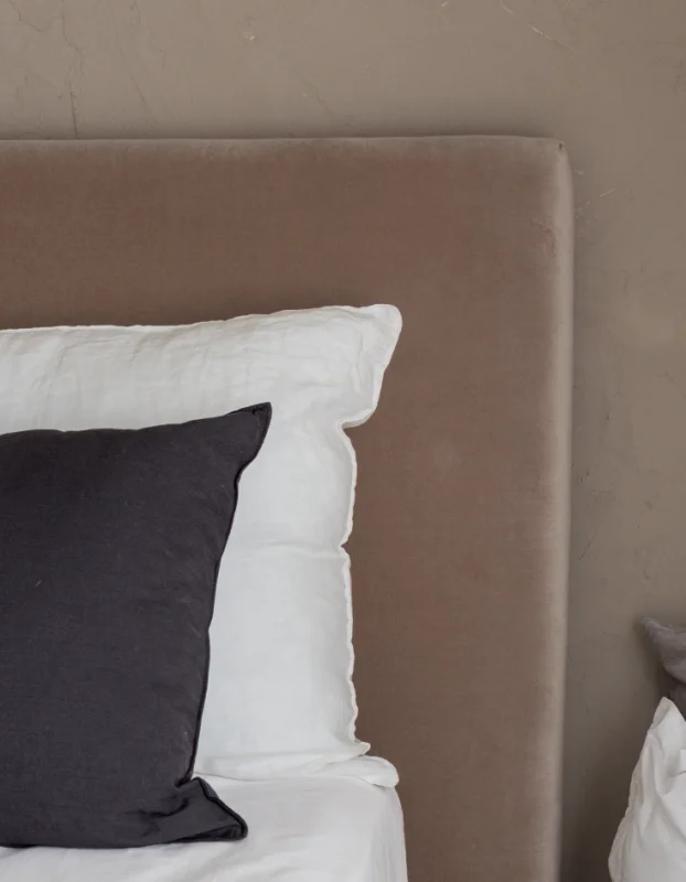 Respaldo de cama tapizado en Beige - Dormitorio, Uruguay | Pieza Clave, vista 7