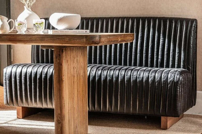 SILLON DE COMEDOR FERRARO - CUERO ITALIANO NEGRO - 1.53 MTS en Negro - Sillones y sofás, Uruguay | La Iberica, vista 10