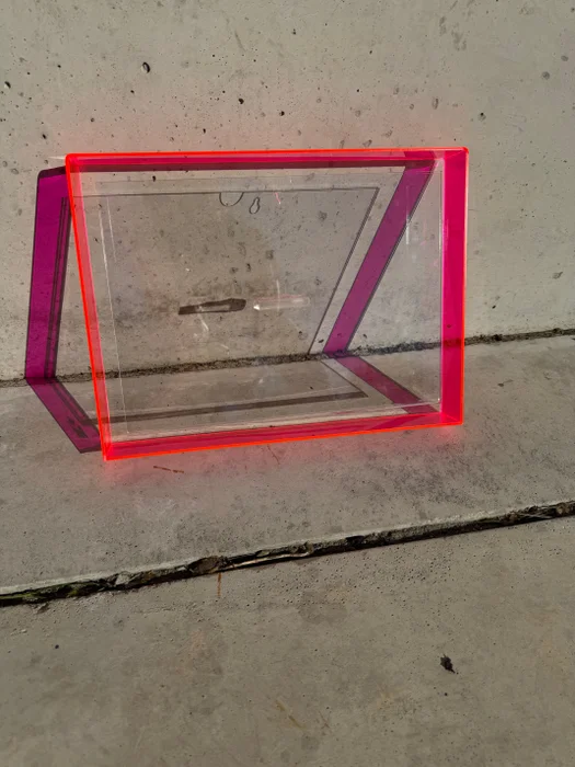 Marco Acrílico Fucsia - Marcos, Uruguay | Mara Estudio, vista 6