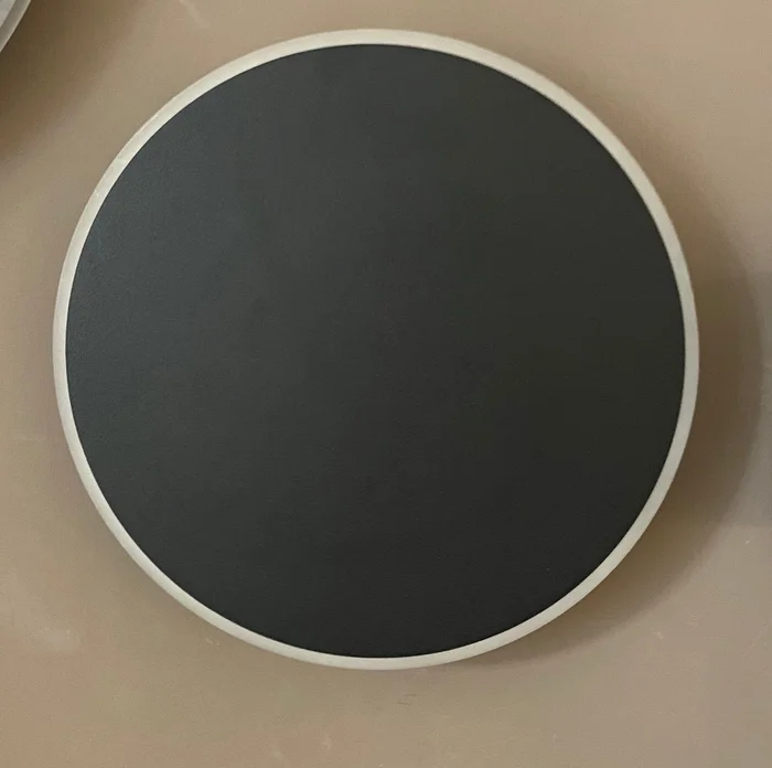 Lampara redonda metal DOT interior - Lámparas de mesa, Uruguay | Simple Deco, vista 2