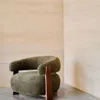 Butaca Granite de chenilla - verde y patas de madera maciza de fresno acabado nogal FSC 100% en Verde - Butacas, banquetas y puffs, Uruguay | Kavehome, vista 2 de 10