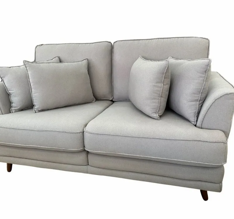 Sofa Danna 2 lugares en Gris - Sillones y sofás, Uruguay | New York Home