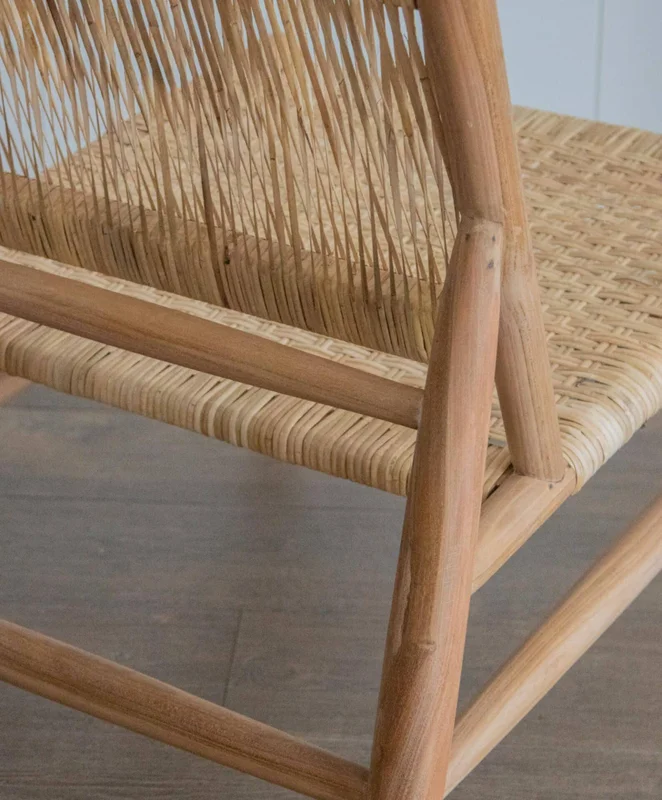 Butaca en teca y ratán en Madera natural - Butacas, banquetas y puffs, Uruguay | Entrecasa, vista 4