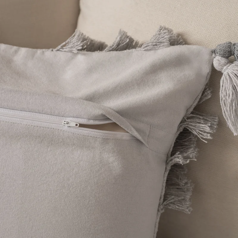 Funda de Almohadón Rombos de Flecos y Borlas - Textiles, Uruguay | Arredo, vista 3