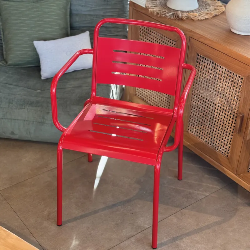 Silla Palau - Roja en Rojo - Sillas, Uruguay | Walnut