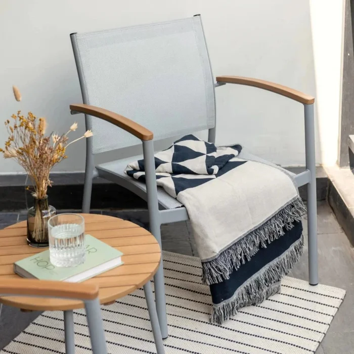 Conjunto de Jardín 2 Sillas +Mesa - Ibiza en Gris - Muebles para el exterior, Uruguay | Ecowood, vista 2