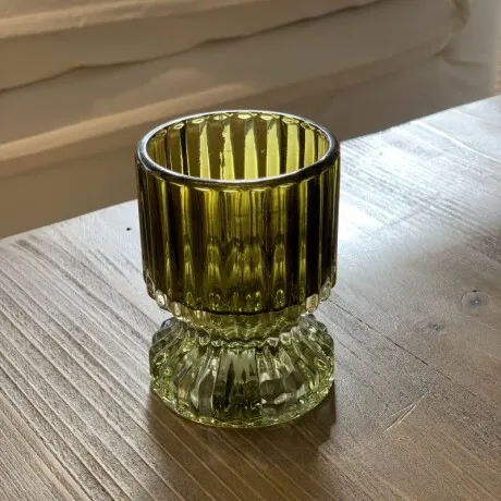 Candelero Tabit De Vidrio Verde - Decoración, Uruguay | Aihaus