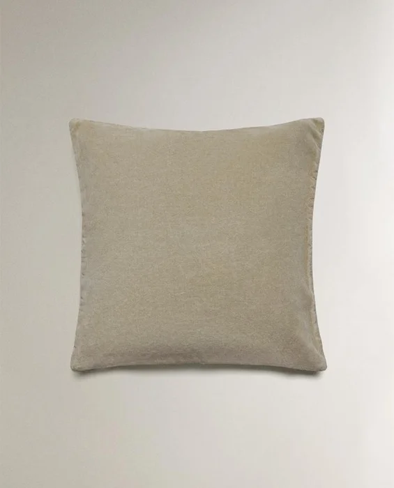 FUNDA COJÍN ACOLCHADO en Beige - Textiles, Uruguay | Zara Home, vista 4