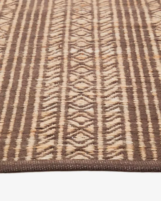 Alfombra Sinta de yute jacqard marrón 200 x 300 cm en Marrón - Alfombras, Uruguay | Kavehome, vista 2