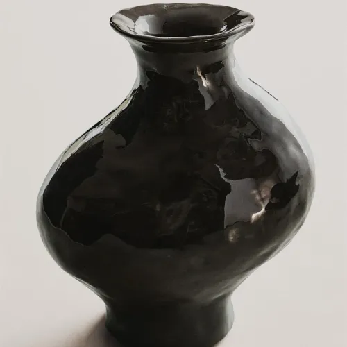 JARRÓN CERÁMICA IRREGULAR - Jarrones, Uruguay | Zara Home